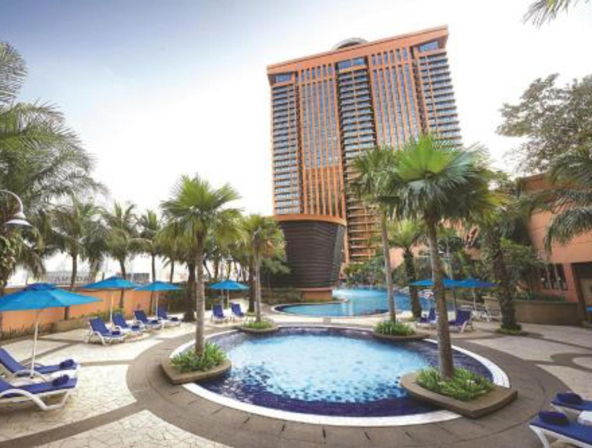 Berjaya Times Square Service Suite By Luna Kuala Lumpur Exterior photo